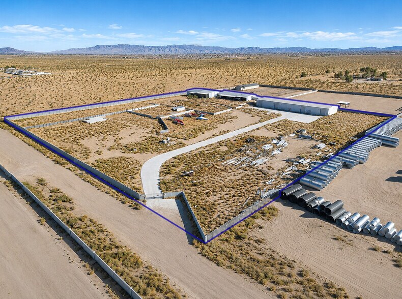 12610 Primrose Rd, Adelanto, CA à vendre - Photo de l’immeuble – Image 2 sur 10