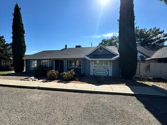 Plus de détails pour 3115 N Robert Rd, Prescott Valley, AZ - Local d'activités à louer