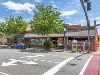 Plus de détails pour 76 E Main St, Brevard, NC - Local commercial à vendre