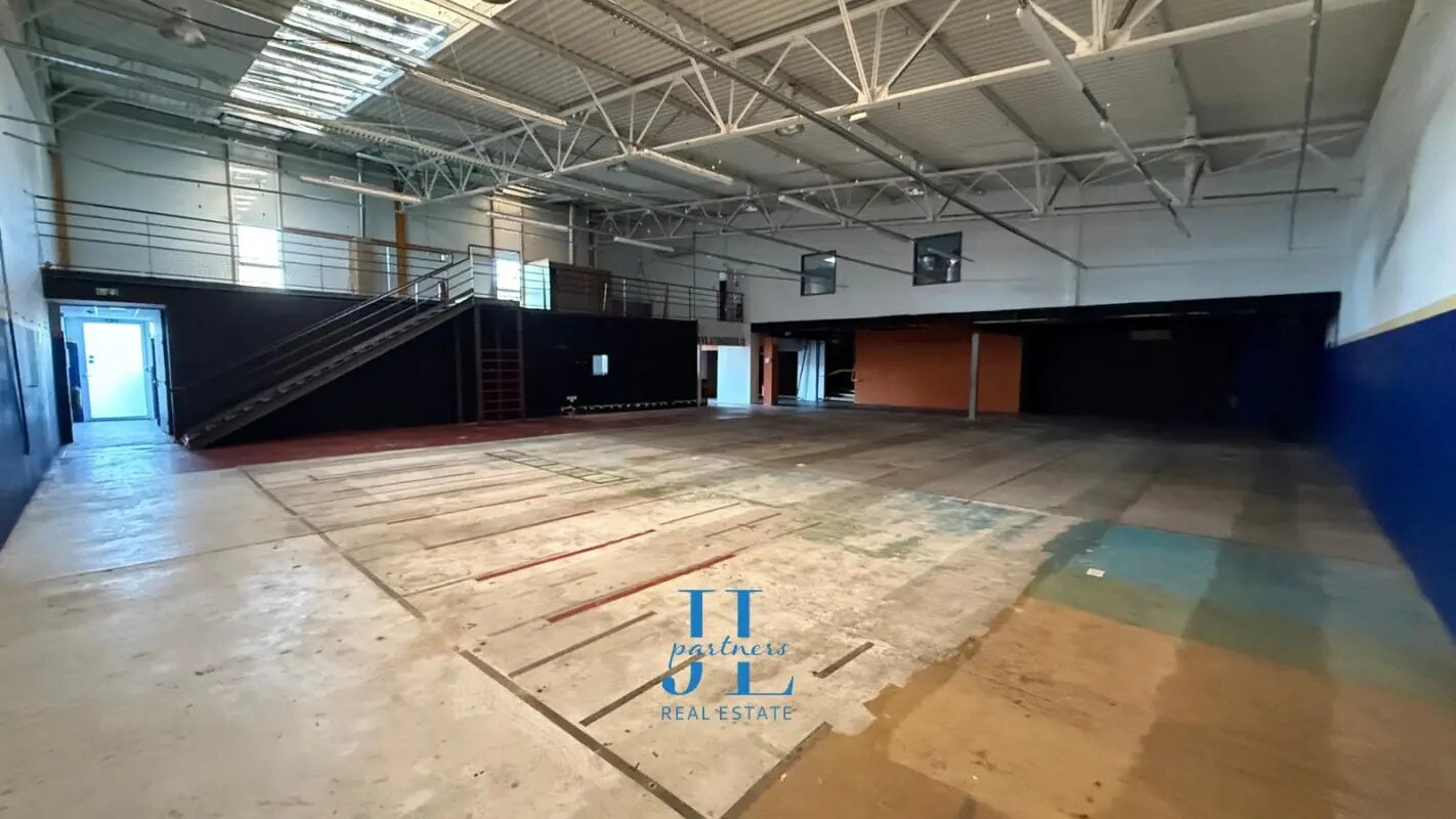 Local commercial dans Pessac à louer Photo intérieure– Image 1 sur 9