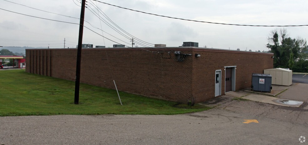 10385 Spartan Dr, Evendale, OH à louer - Photo de l’immeuble – Image 3 sur 33