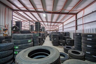 Plus de détails pour 209 Park Place Blvd, Kenedy, TX - Local commercial à vendre