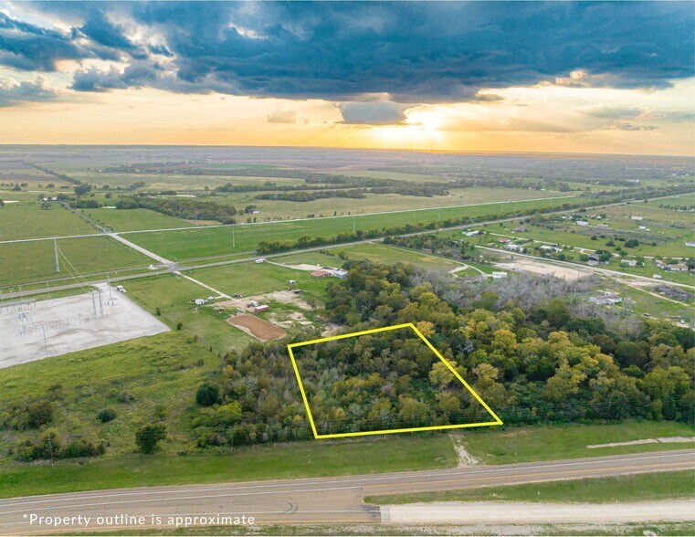 26388 State Highway 6 S, Navasota, TX à vendre - Photo de l’immeuble – Image 2 sur 3
