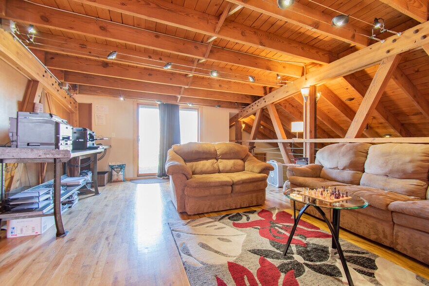 1715 Church St, Evanston, IL à louer - Photo de l’immeuble – Image 3 sur 16