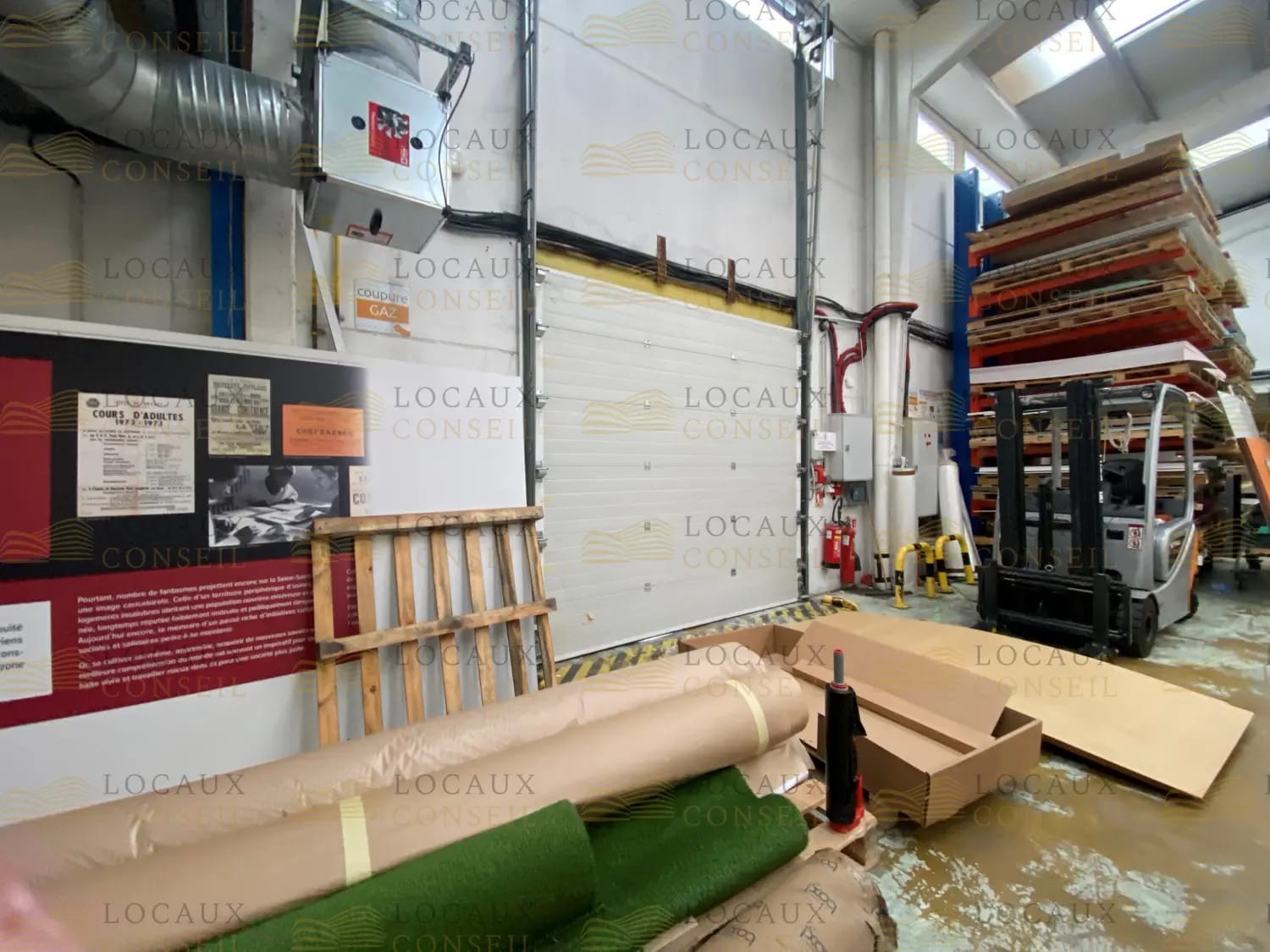 Local d’activités dans Argenteuil à louer Photo de l’immeuble– Image 1 sur 4