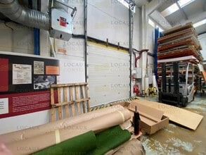 Local d’activités dans Argenteuil à louer Photo de l’immeuble– Image 1 sur 4