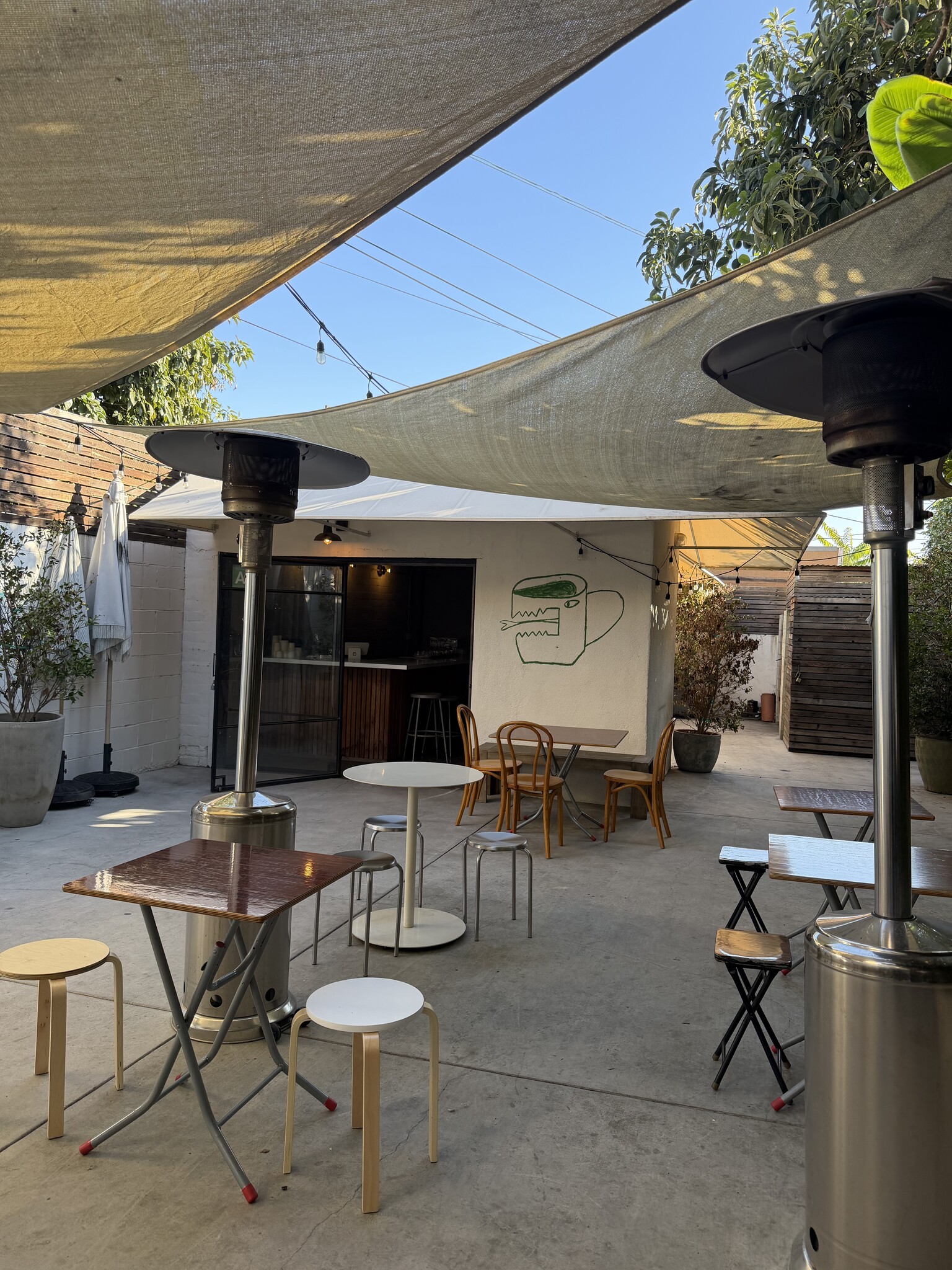 1822 N Broadway, Los Angeles, CA à louer Photo intérieure– Image 1 sur 15