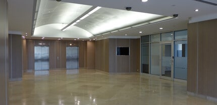 10 Kelfield St, Toronto, ON à louer Hall d’entrée– Image 1 sur 4