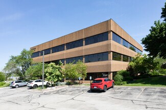 Plus de détails pour 2717 N Grandview Blvd, Waukesha, WI - Bureau à louer