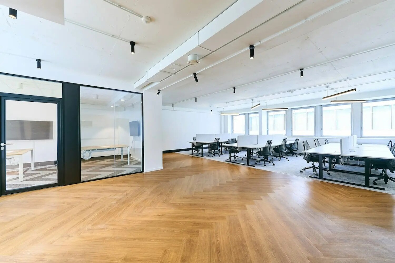 27 Rue De Surène, Paris à louer Photo intérieure– Image 1 sur 12