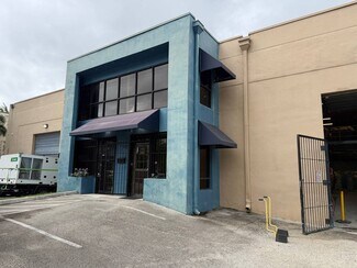 Plus de détails pour 2200-2202 NW 93rd Ave, Miami, FL - Industriel/Logistique à louer