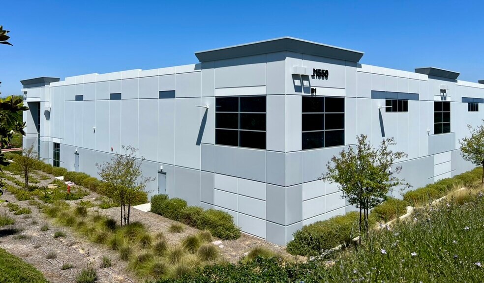 21550 Van Buren Blvd, Riverside, CA à vendre - Photo de l’immeuble – Image 2 sur 15