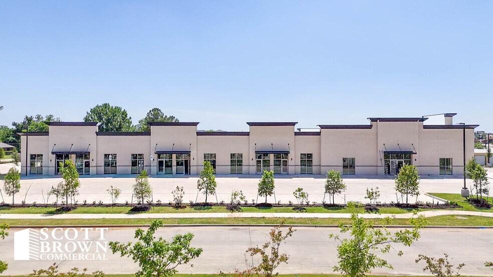 500 Pine Ridge Lane, Aubrey, TX à vendre - Photo de l’immeuble – Image 2 sur 8