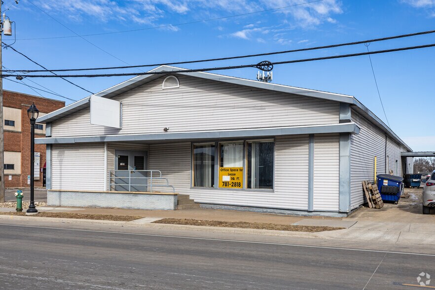 709 Gillette St, La Crosse, WI à louer - Photo principale – Image 1 sur 5