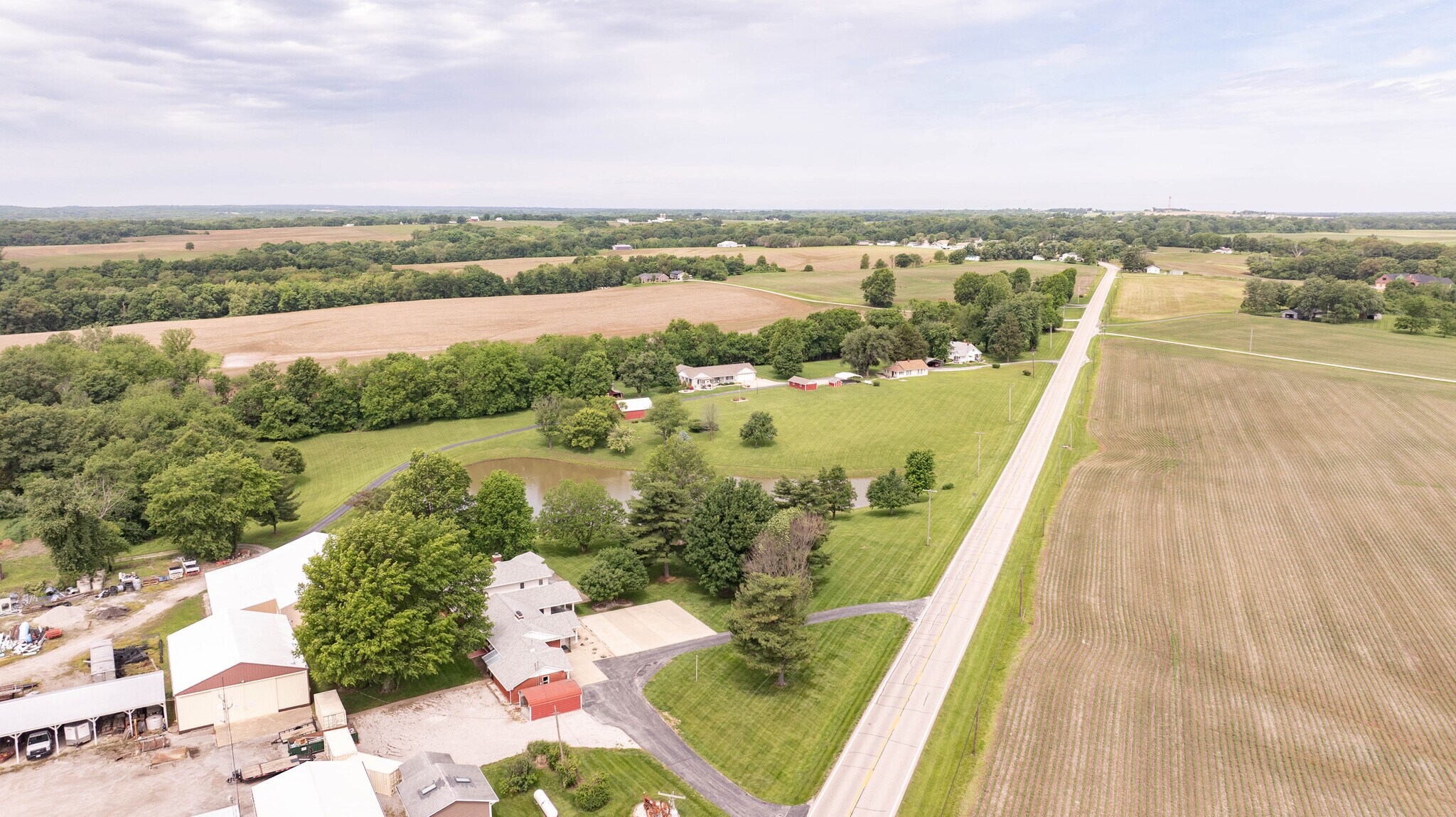 27161 State Highway 3, Godfrey, IL à louer Photo intérieure– Image 1 sur 81