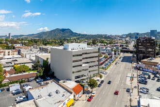 4640 Lankershim Blvd, North Hollywood, CA - VUE AÉRIENNE  vue de carte - Image1