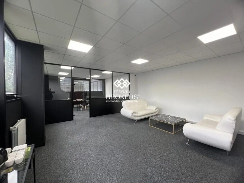 Bureau dans Villebon-sur-Yvette à louer - Photo intérieure – Image 2 sur 33