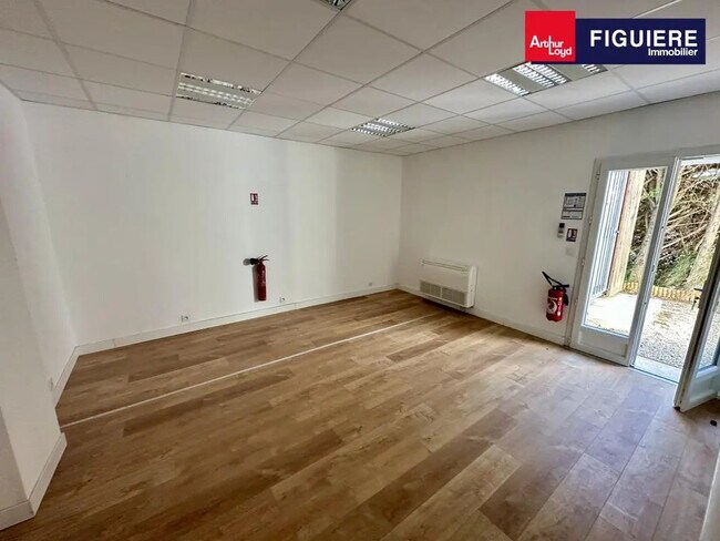 Plus de détails pour 380 Rue Obsidienne, Éguilles - Bureau à louer