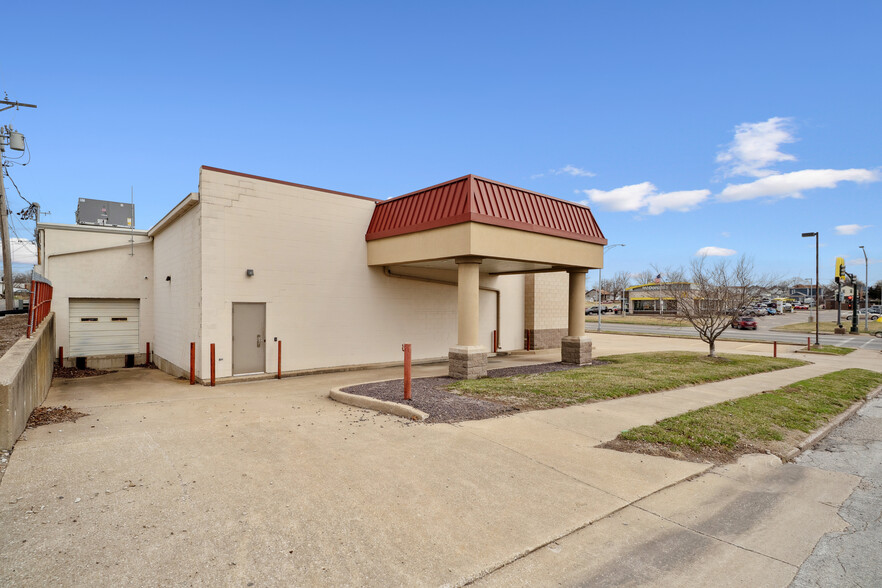 1414 Main St, Keokuk, IA à louer - Photo de l’immeuble – Image 3 sur 47