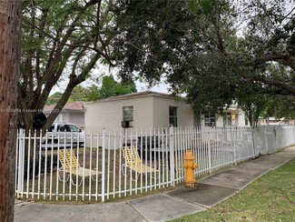 Plus de détails pour 401 NW 81st St, Miami, FL - Logement à vendre