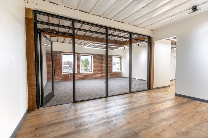 200-220 N 16th St, Sacramento, CA à louer - Photo intérieure – Image 2 sur 27