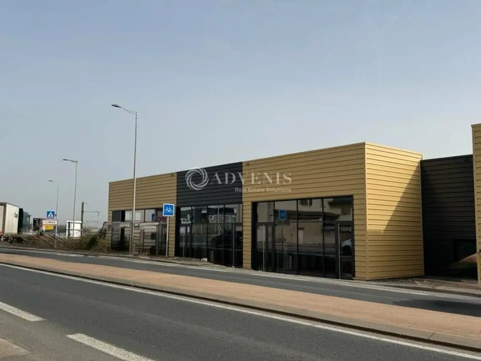 Local commercial dans Limas à louer Photo de l’immeuble– Image 1 sur 4