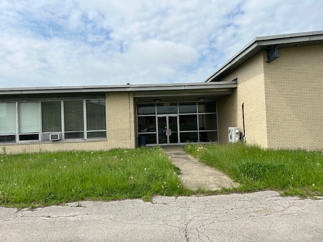 215 Engle Rd, Industry, PA à vendre - Photo de l’immeuble – Image 2 sur 17