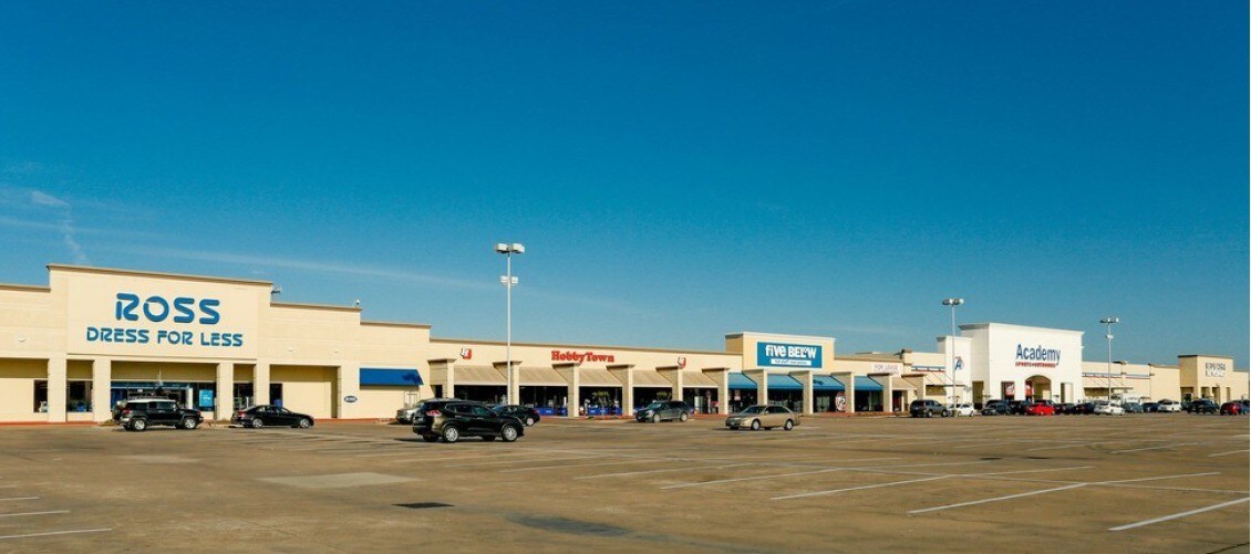 2300-2480 S Hwy 6, Houston, TX à louer Photo principale– Image 1 sur 8