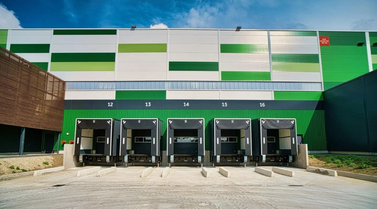 Industriel/Logistique dans Honfleur à louer Photo de l’immeuble– Image 1 sur 11