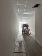 17901-17903 Union Tpke, Fresh Meadows, NY à louer Photo de l’immeuble– Image 2 sur 3