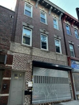 Plus de détails pour 12516 Jamaica Ave, Richmond Hill, NY - Logement à vendre