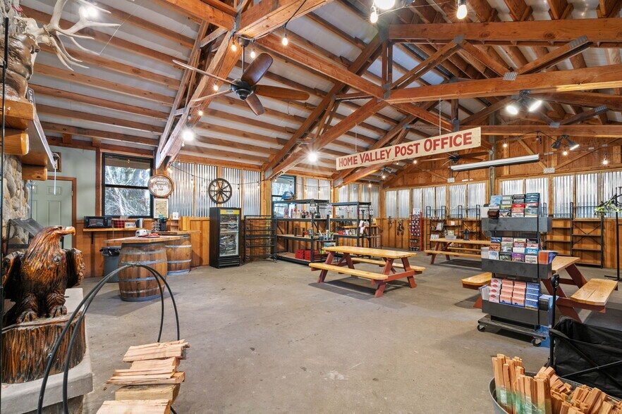 112 Bylin Rd, Stevenson, WA à vendre - Photo de l’immeuble – Image 3 sur 40