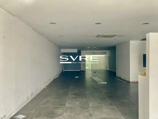 Plus de détails pour Local commercial à louer