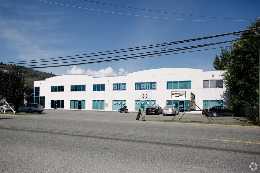 7870 Enterprise Dr, Chilliwack, BC à louer - Photo de l’immeuble – Image 2 sur 7