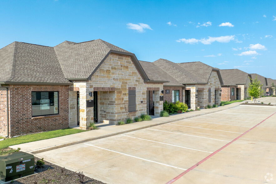 2601 Little Elm Pky, Little Elm, TX à louer - Photo de l’immeuble – Image 3 sur 5