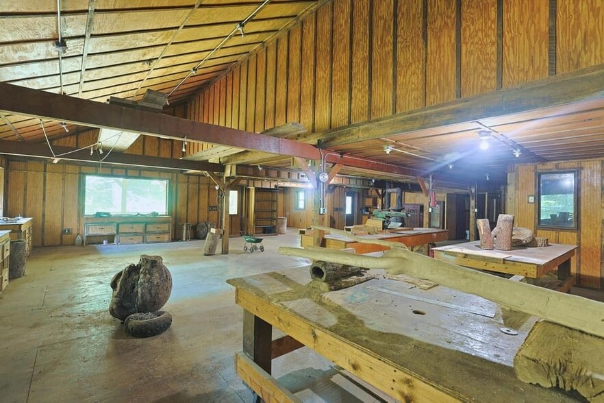 503 Fallen Timber Rd, Smithfield, WV à vendre - Photo intérieure – Image 3 sur 5