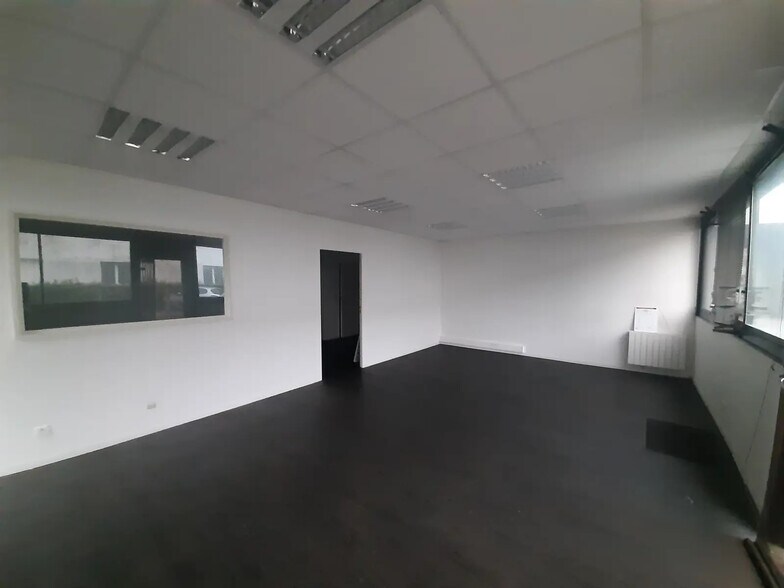 Bureau dans Mérignac à louer - Photo intérieure – Image 3 sur 6