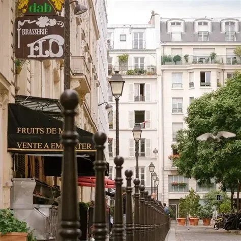 Plus de détails pour Local commercial à vendre