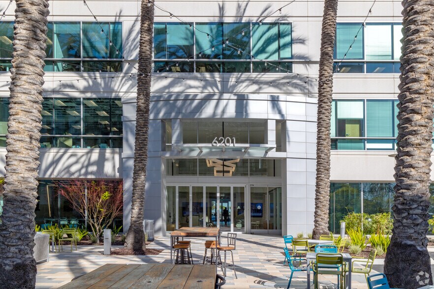 6201 America Center Dr, San Jose, CA à louer - Photo de l’immeuble – Image 3 sur 8