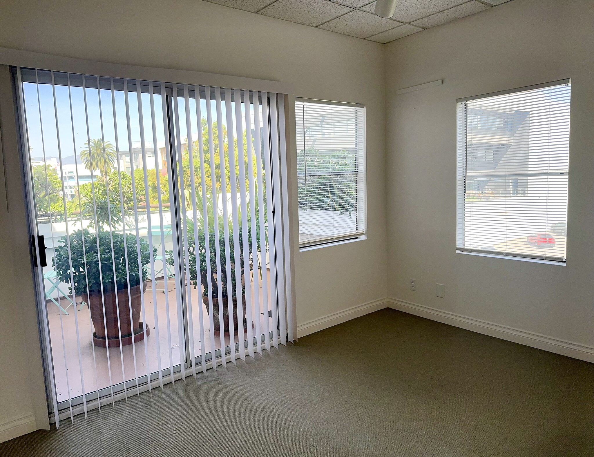 1460 7th St, Santa Monica, CA à louer Photo intérieure– Image 1 sur 6