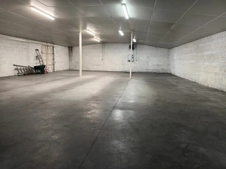 Local d’activités dans Le Havre à louer - Photo de l’immeuble – Image 1 sur 2