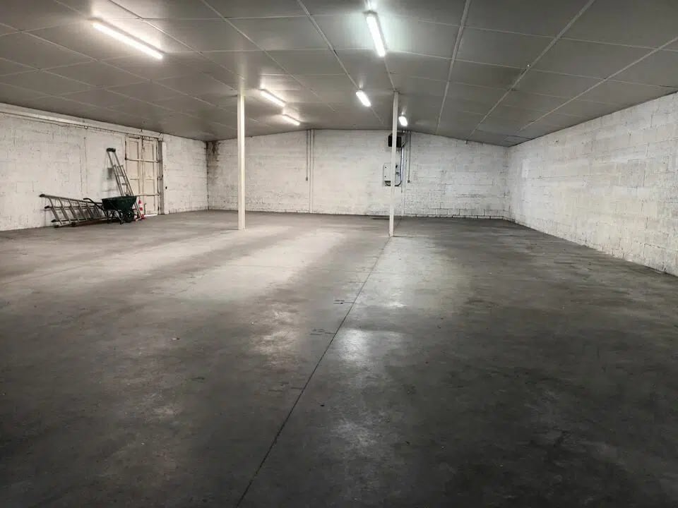 Local d’activités dans Le Havre à louer Photo de l’immeuble– Image 1 sur 3