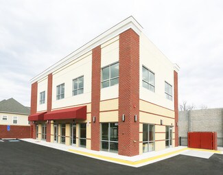 Plus de détails pour 9261 Plaskett Ln, Lorton, VA - Local commercial à louer