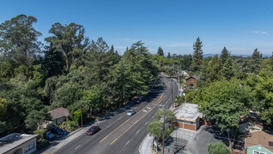 2211 4th St, Santa Rosa, CA - Vue aérienne  vue de carte - Image1