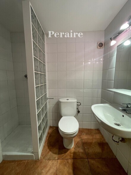 View Photo