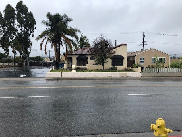 623 W La Habra Blvd, La Habra, CA à vendre - Photo de l’immeuble – Image 2 sur 30