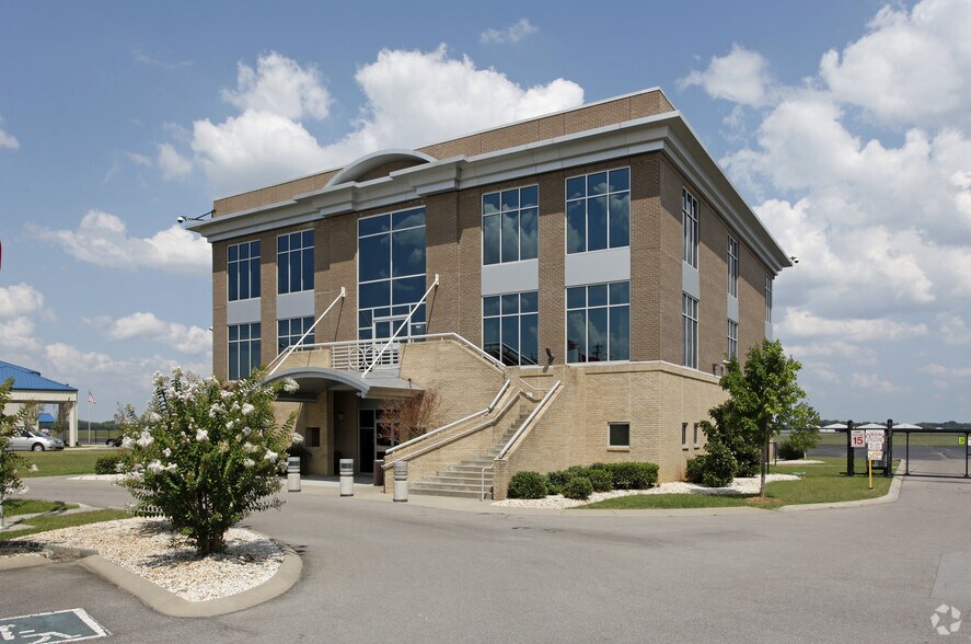 278 Doug Warpool Rd, Smyrna, TN à louer - Photo de l’immeuble – Image 3 sur 3