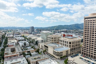 450 N Brand Blvd, Glendale, CA - VUE AÉRIENNE  vue de carte