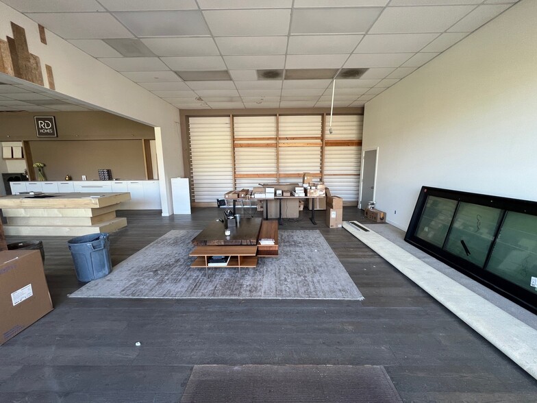 590 E Gutierrez St, Santa Barbara, CA à louer - Photo de l’immeuble – Image 3 sur 9