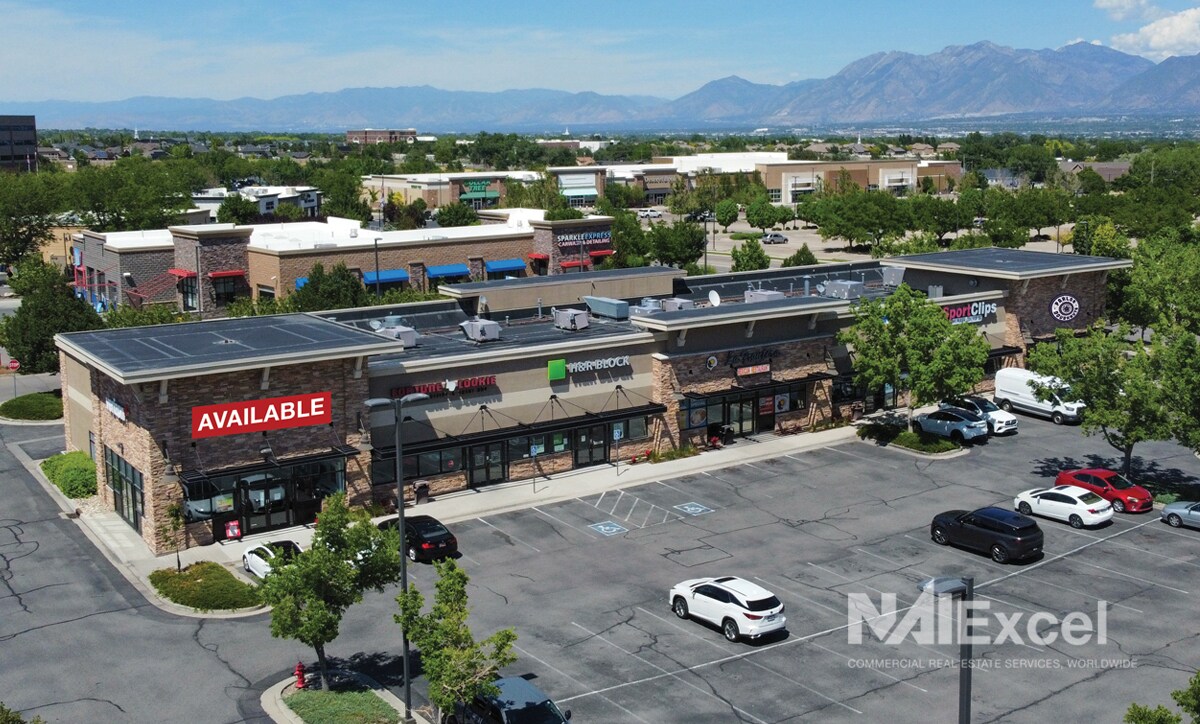 3728 W 13400 S, Riverton, UT à louer Photo de l’immeuble– Image 1 sur 11
